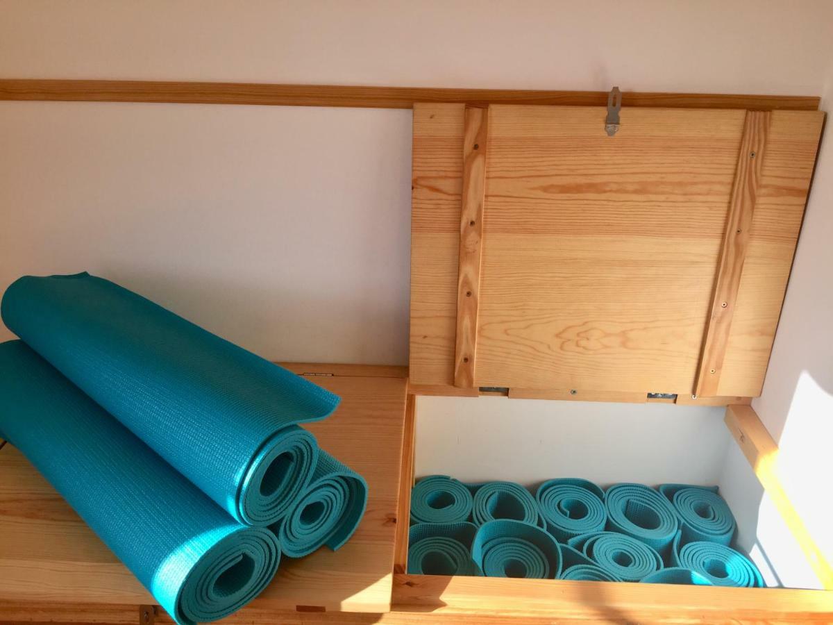 Oasis Backpackers Hostel Sintra Surf Коларес Екстериор снимка