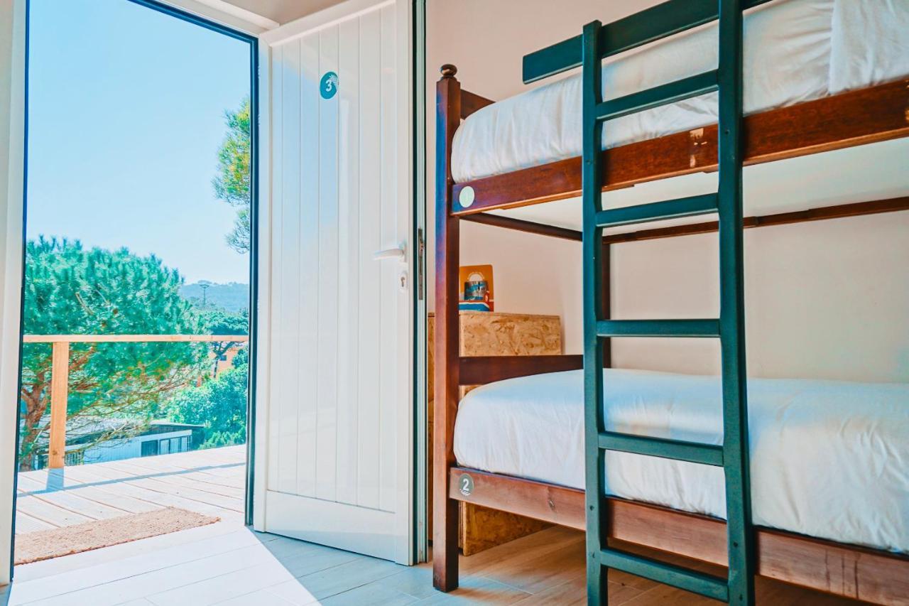 Oasis Backpackers Hostel Sintra Surf Коларес Екстериор снимка