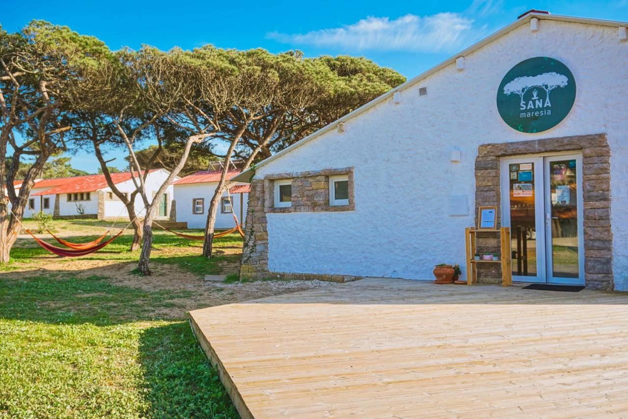 Oasis Backpackers Hostel Sintra Surf Коларес Екстериор снимка